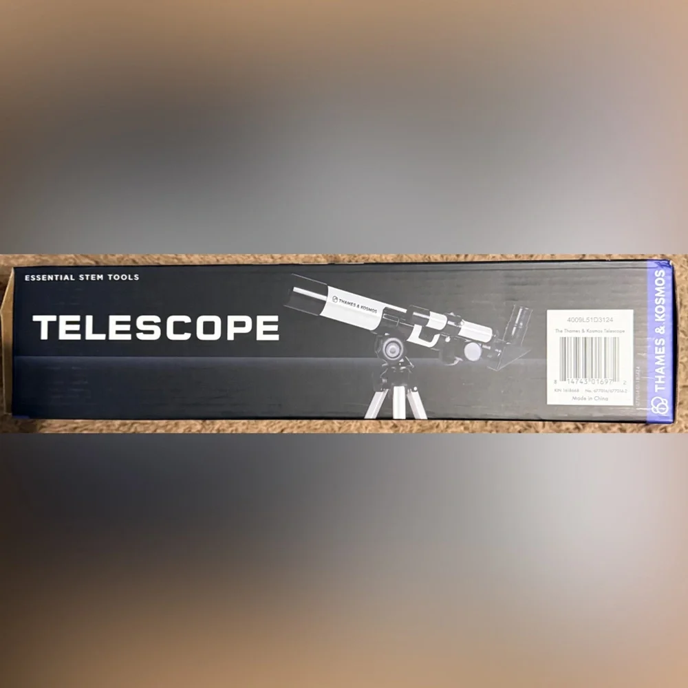 Thames & Kosmos Black and White Telescope